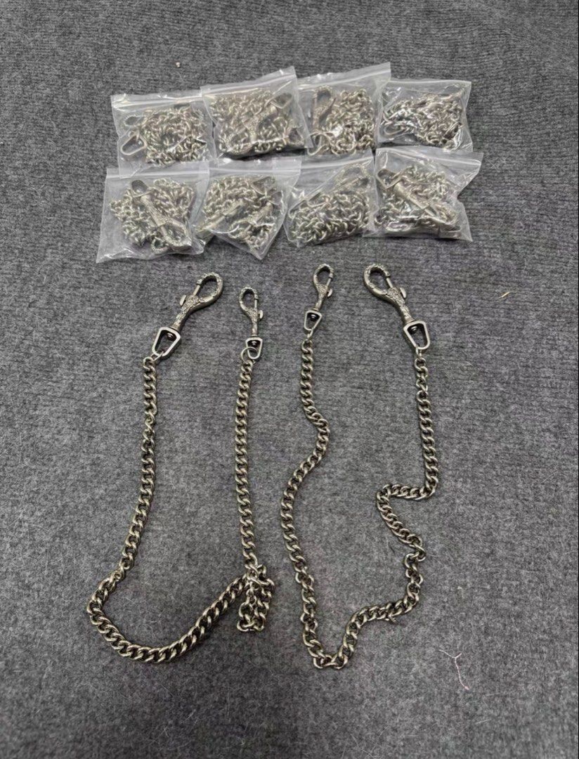 ERD Rosed Carved Pants Chain (Category: Luxury Accessories) located in Manila. Submitted by closett_plug (Listing ID 1434998308, Image 1). Description: 65cm - Pre-order 7-10 Days ETA ( consolidated box) - 50% deposit required - I get these from overseas, strictly no cancellation, return & refund - Refrain from chatting if you have doubts, let’s not waste each other’s time - Joy mine / offers will be BLOCKED MOP: GCash, CIMB MOD: Lalamove, Flash E