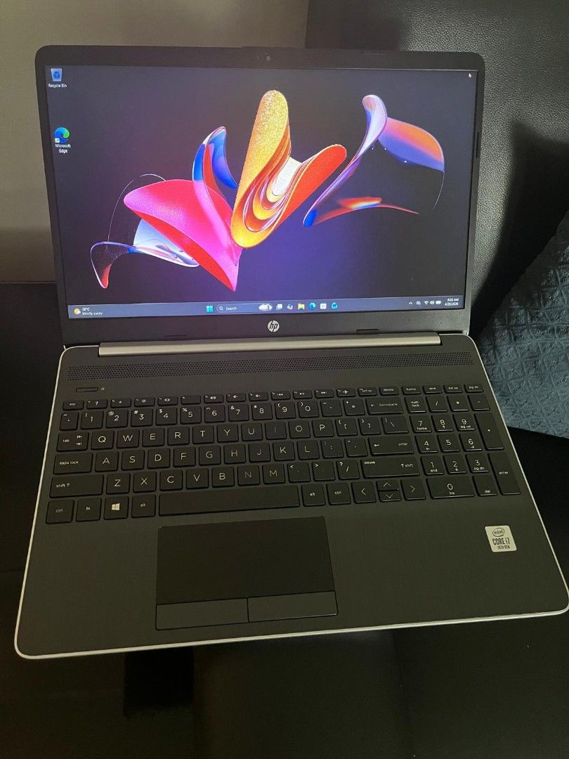 Excellent Condition HP  Intel i7 10th gen 15.6" FHD Laptop