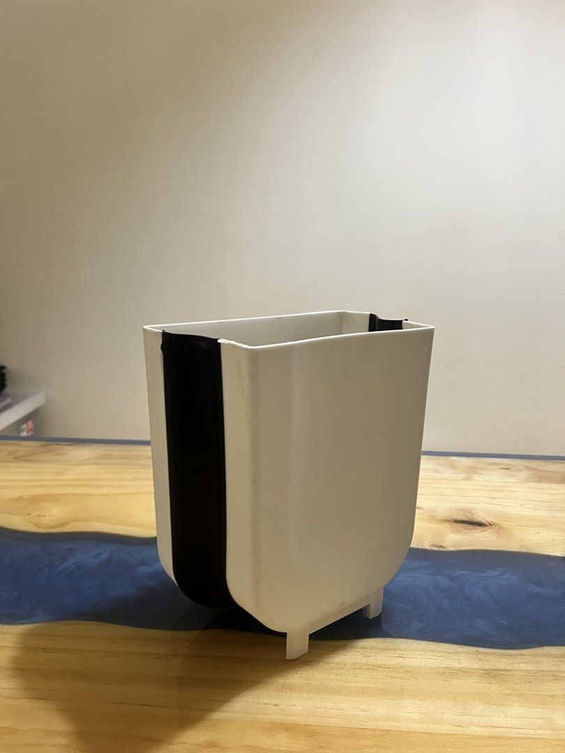 Foldable Trash Bin 5L (Category: Waste Bins & Bags) located in Pasig City. Submitted by joycepine (Listing ID 1435017768, Image 2). Description: .
