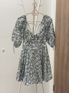 (Category: ) located in . Submitted by elynncloset (Listing ID 1435119970, Image 1). Description: .