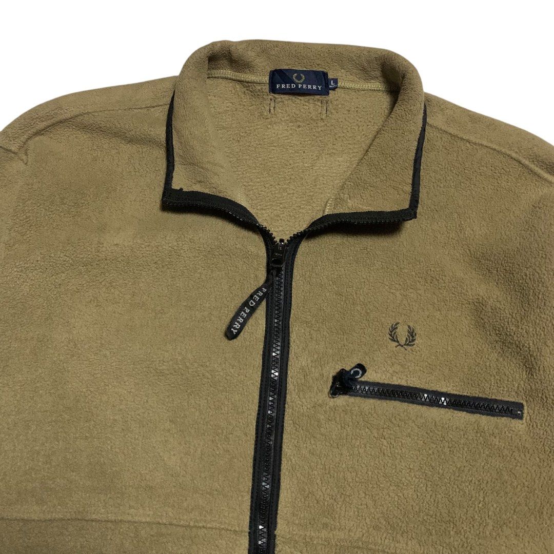 Fred Perry Japan Zip-UP Fleece Jacket (Category: Coats, Jackets and Outerwear) located in Baguio. Submitted by thesecretshop_ph (Listing ID 1435039841, Image 3). Description: Size: Large Lenght: 27” Width: 22” Issue: Needs Wash .