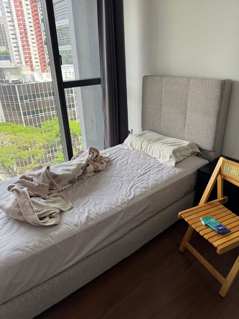 Free single bed frame
