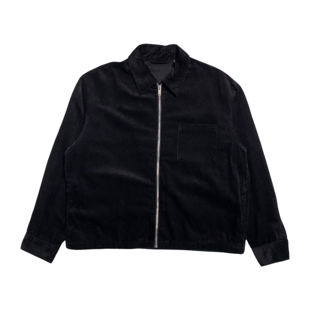 GU Japan Harrington Type Colduroy Zip-Up Jacket (Category: Coats, Jackets and Outerwear) located in Baguio. Submitted by thesecretshop_ph (Listing ID 1435045390, Image 1). Description: Size: Large Lenght: 26” Width: 25” Issues: -.