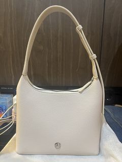 (Kategori: ) berada di . Dikirim oleh prelovedsecondhand (ID iklan 1435099696, Gambar 1). Deskripsi: .