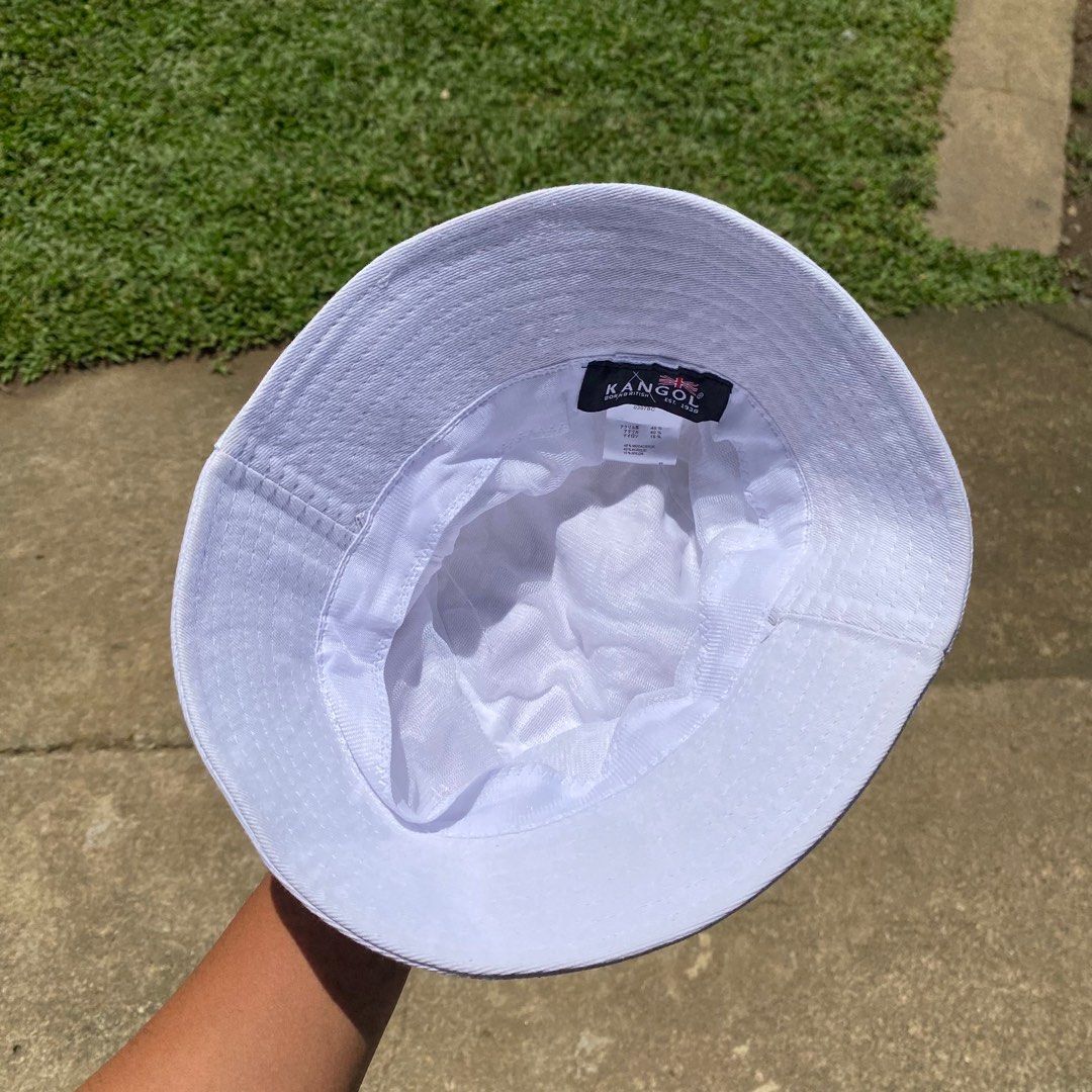 KANGOL CASUAL BERMUDA BUCKET HAT (Category: Caps & Hats) located in Butuan. Submitted by thriftingz143 (Listing ID 1435014036, Image 3). Description: excellent to new condition no issue, need wash only 9.5 or better color rate size 85 on tag • not so sure if for adult or teens.