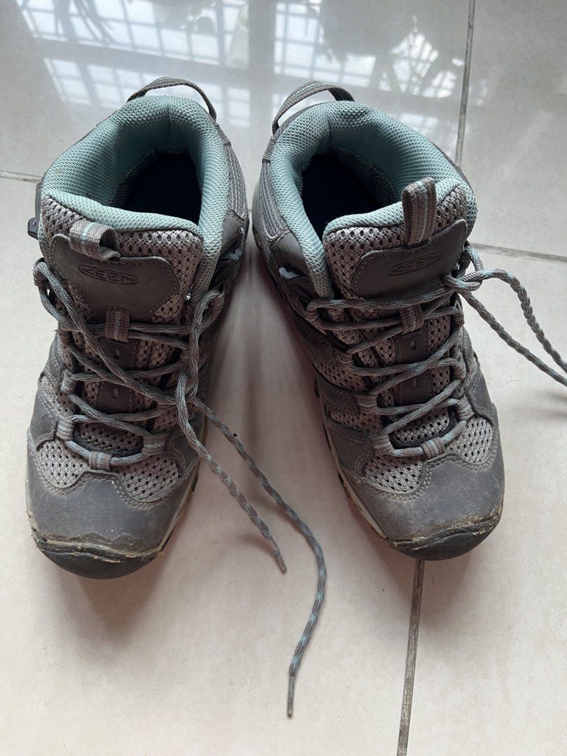 Keen Hiking Boots - Grey - EU 35.5, CM 22.5 (Category: Hiking & Camping) located in Singapore. Submitted by teolayching (Listing ID 1435045669, Image 2). Description: - Used Keen hiking boots - Signs of wear present (soles & uppers) - Sole was re-glued with very strong glue - Mesh and laces are intact - Suitable for light hiking and outdoor activities - Please view all photos for condition details.