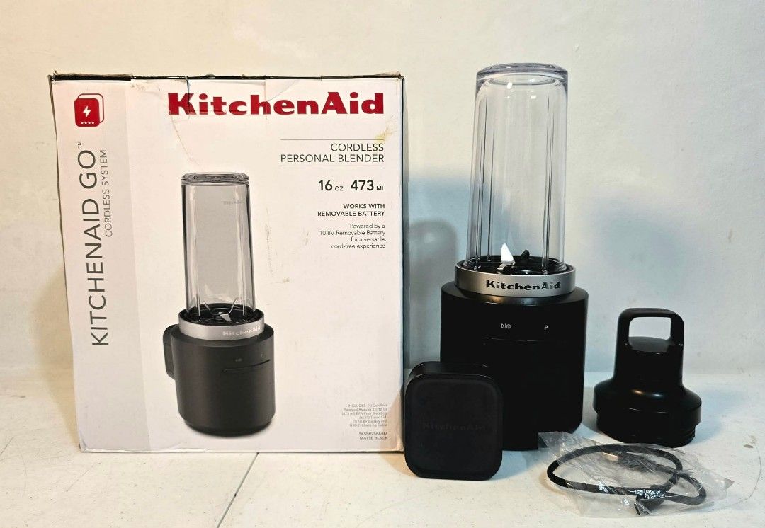 Kitchenaid Go Cordless Personal Blender (Category: Juicers, Blenders & Grinders) located in Caloocan City. Submitted by souththrift_taytay (Listing ID 1435147895, Image 1). Description: Kitchenaid Go Cordless Personal Blender New (Open.Box) Battery included Complete 5500.