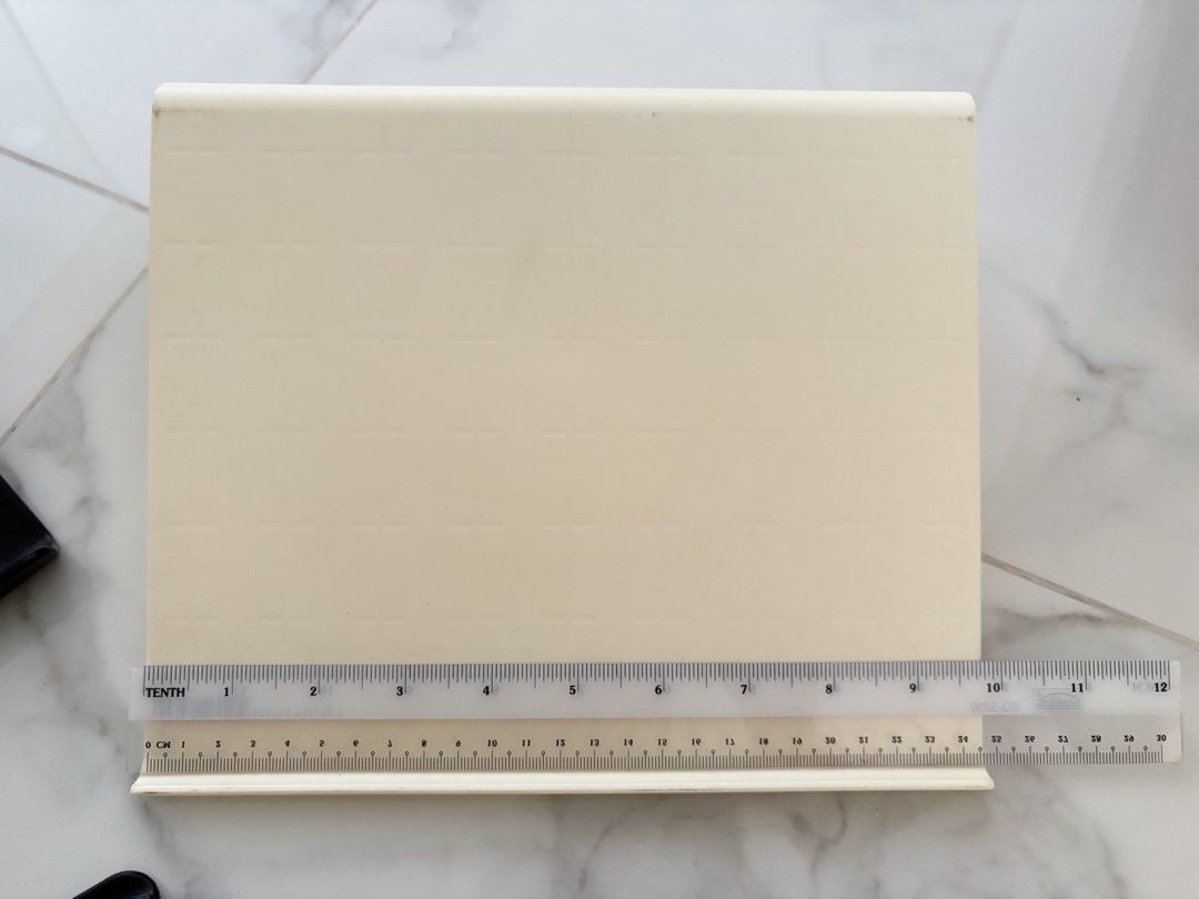 Laptop stand - $3 each440390714016419841