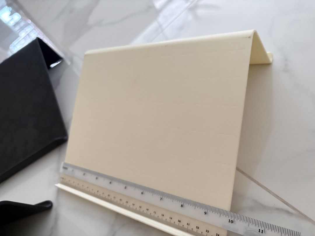 Laptop stand - $3 each440390714016419842