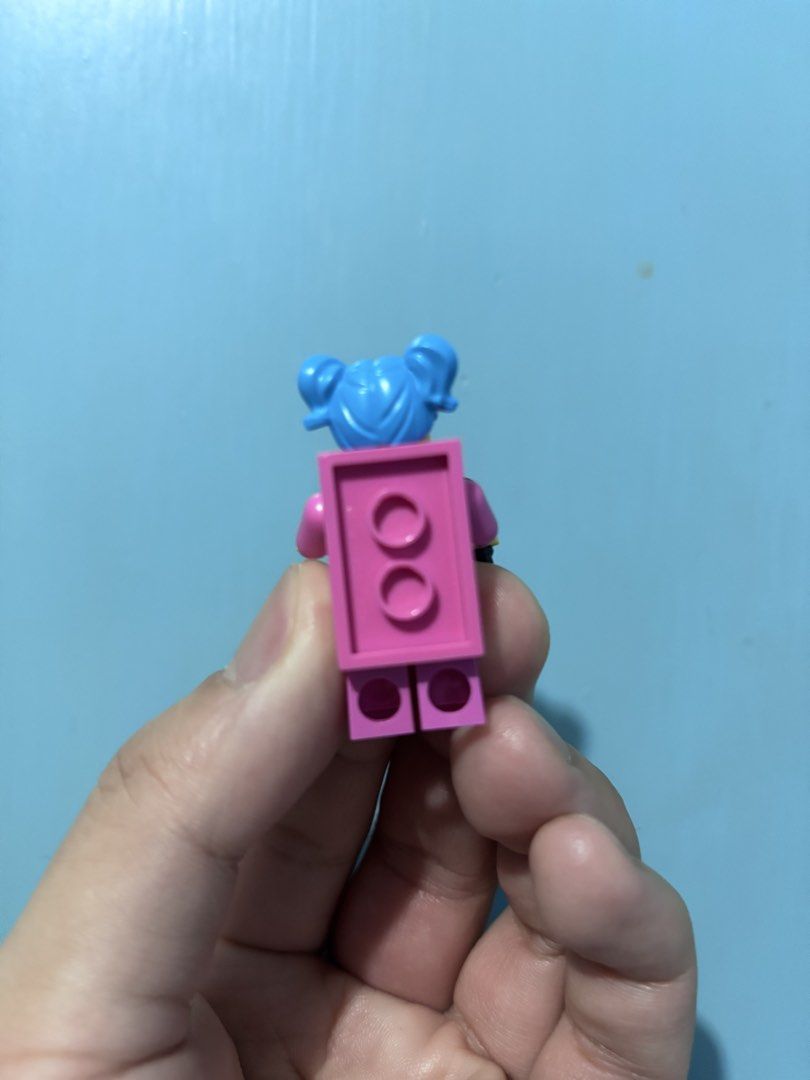 Lego Minifigure - Pink Brick Costume (Category: Lego & Building Sets) located in Manila. Submitted by blueboxcollectibles (Listing ID 1435129215, Image 2). Description: .