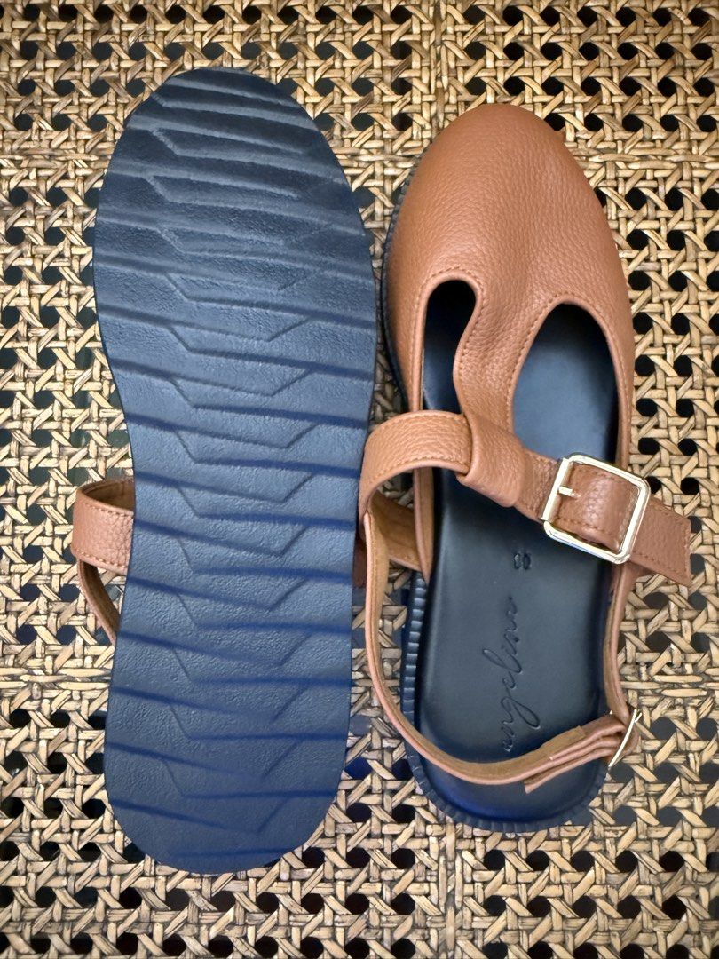 Local Brand Mules in Tan leather (Category: Flats & Sandals) located in Binan City. Submitted by toppicks715 (Listing ID 1435049676, Image 2). Description: -Bnew Angelina Footwear (local IG brand) Camellia Mules -size 25cm -color Tan -super comfy to wear!!!.