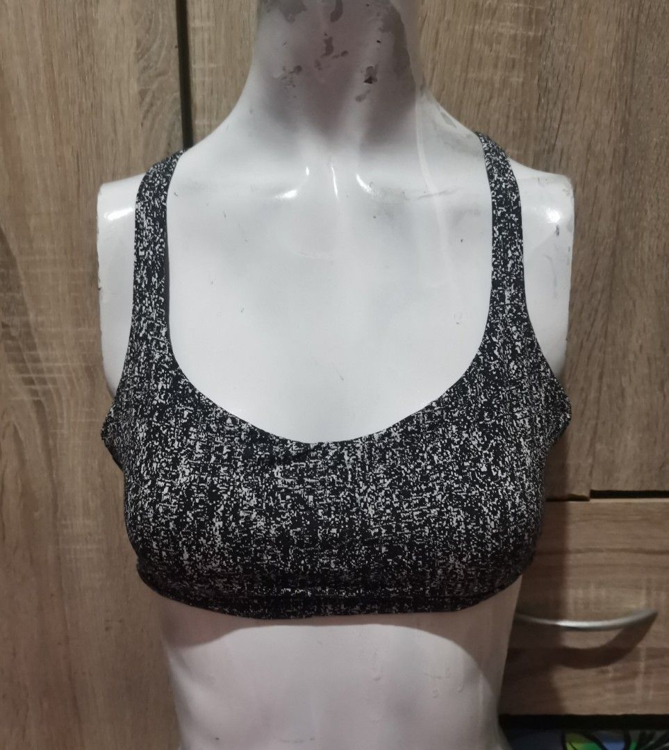 Lululemon free to be zen bra (Category: Undergarments & Loungewear) located in San Pedro. Submitted by thriftersthrift (Listing ID 1435163383, Image 3). Description: Width(inches) :13 No pads Good condition Already wash Color rate : 9.5 /10 🌵ALL ITEMS ARE FROM UKAY BALE SO MANAGE YOUR EXPECTATION 🌵 ASK SELLER FOR MORE INFORMATION COLOR MAY CHANGE TRU LIGHTING.