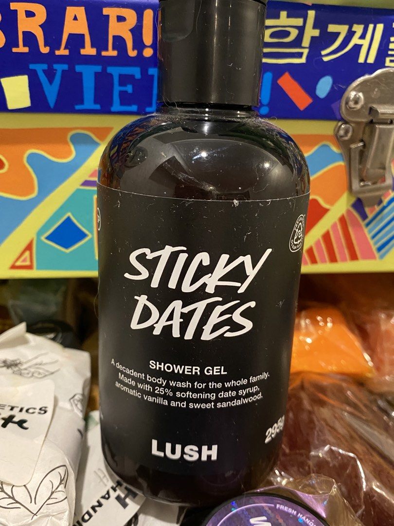 LUSH COSMETICS STICKY DATES SHOWER GEL 295g (Category: Bath) located in Pasay City. Submitted by trendystash (Listing ID 1435157375, Image 1). Description: Srp 3295.