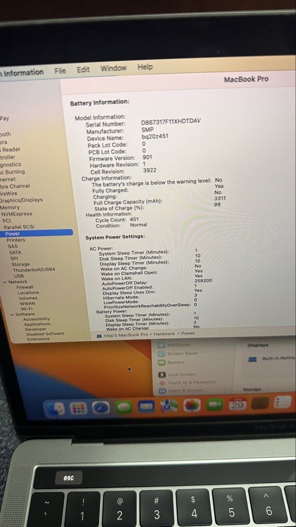 MacBook Pro 13-inch (2017)440211359872460801