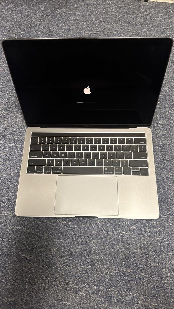MacBook Pro 13-inch (2017)440211359872460802