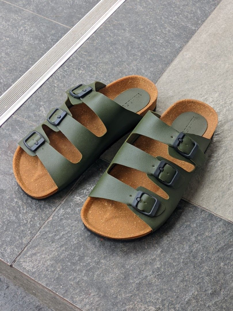 Manifesto Green Sandals - Size 41-42 (Category: Slippers & Slides) located in San Mateo. Submitted by rick_enzo (Listing ID 1435086921, Image 1). Description: FOR SALE: Cork sandals available now in brand new condition Manifesto sandals Green color Men's size EUR Size 41-42 No issue See pictures for more details PM for any inquiries or questions Meetup or pickup Loc: San Mateo, Rizal Meetup: GB/Plaza/SM San Mateo Fix Price: P180.