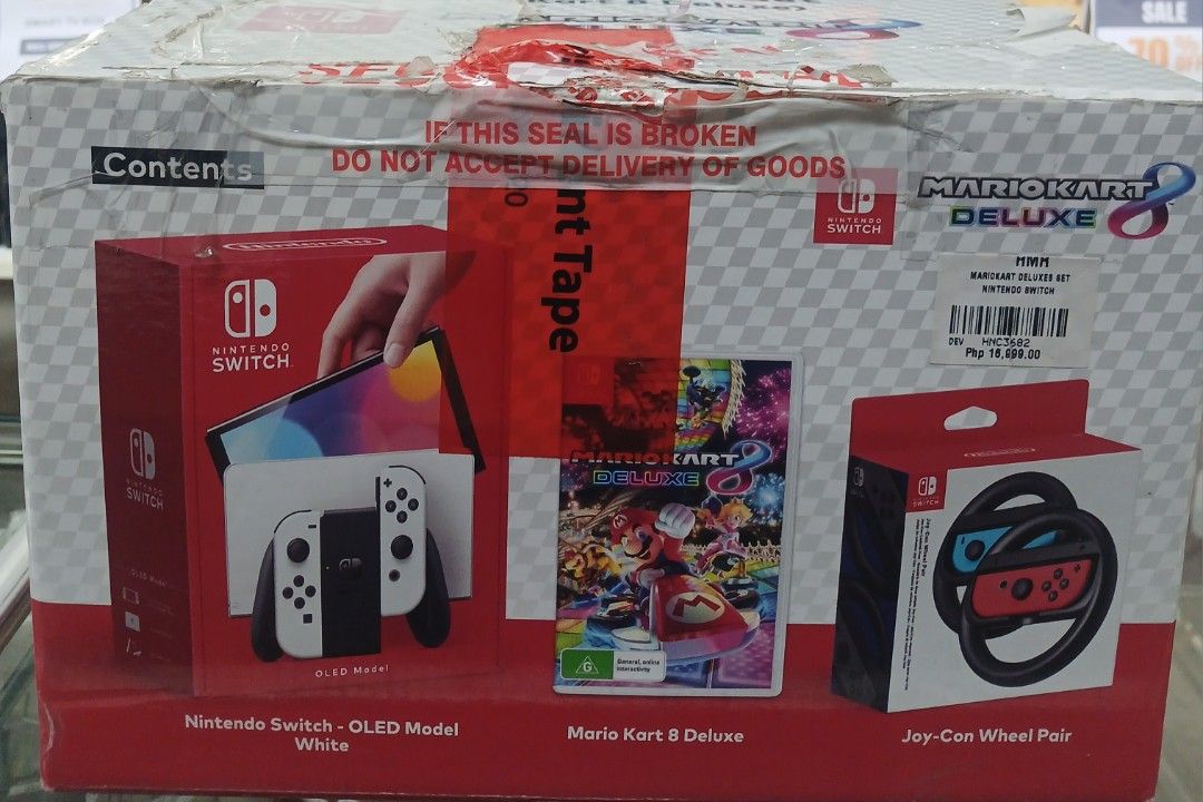 MarioKart Deluxes Set Nintendo Switch (Category: Nintendo) located in Manila. Submitted by sc_arvin (Listing ID 1435040536, Image 1). Description: .