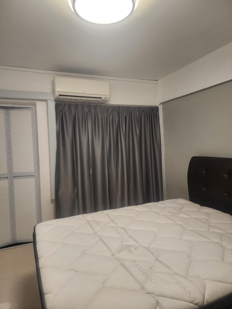 (Category: ) located in . Submitted by aarondy (Listing ID 1435024458, Image 1). Description: .