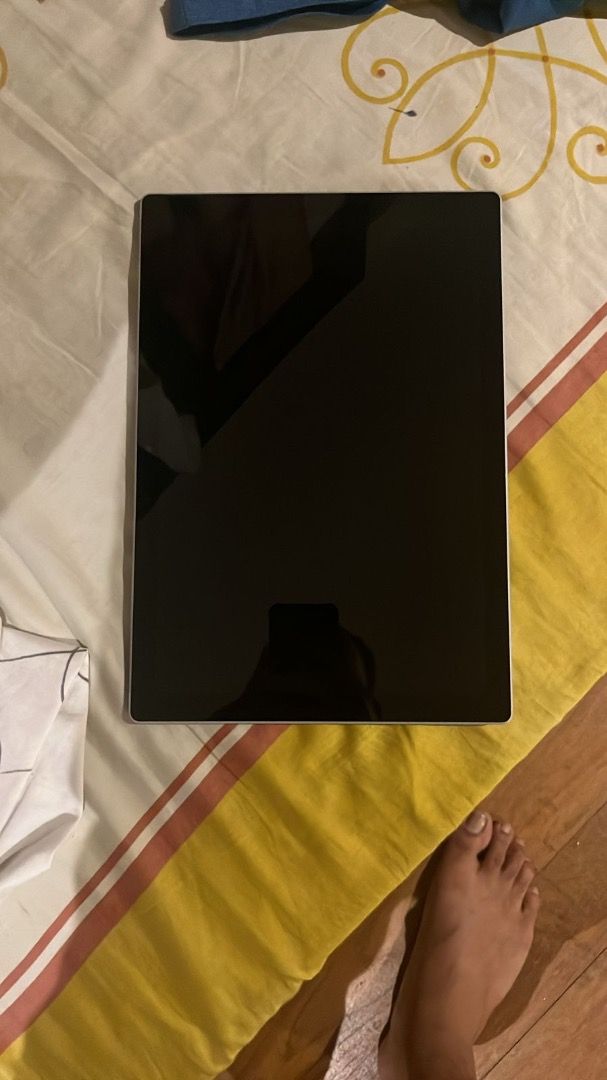 Microsoft Surface Pro Tablet with Keyboard and Pen441402400262727683