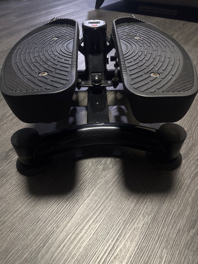 Mini Stepper (Category: Cardio & Fitness Machines) located in Singapore. Submitted by ellyacat (Listing ID 1435085149, Image 3). Description: Compact mini stepper for home workouts. Digital display to track your progress not working. Hence selling cheap. Perfect for cardio and leg exercises. Easy to store and use..