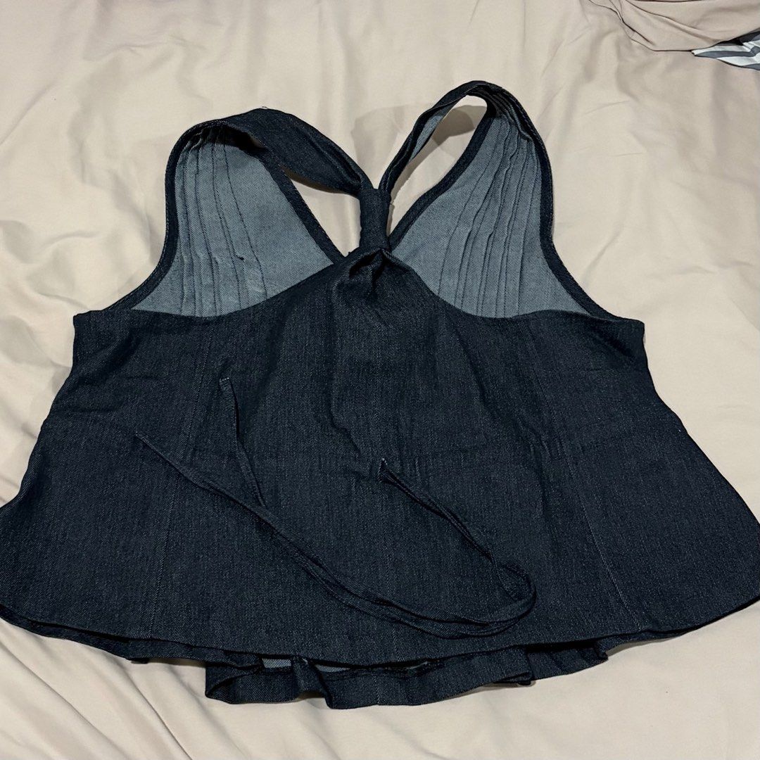 miu the label tribeca top (Category: Others Tops) located in Quezon City. Submitted by liyahnois (Listing ID 1435106075, Image 1). Description: Bust: 36in .
