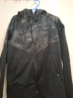 （分類：）位於 。 由 siuredd 提交（商品編號 1435091192，圖片 1）。簡介： 。