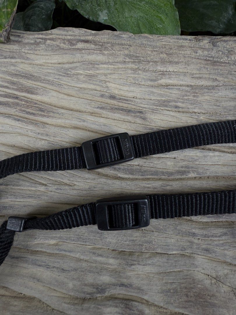 Nikon D3 strap (Category: Other Photography Accessories) located in Calamba. Submitted by transitory (Listing ID 1435056983, Image 2). Description: For Sale Nikon D3 camera strap In very good condition ₱950 shipped via J&T Calamba,Laguna Pm or contact 09165870869 Thank you.