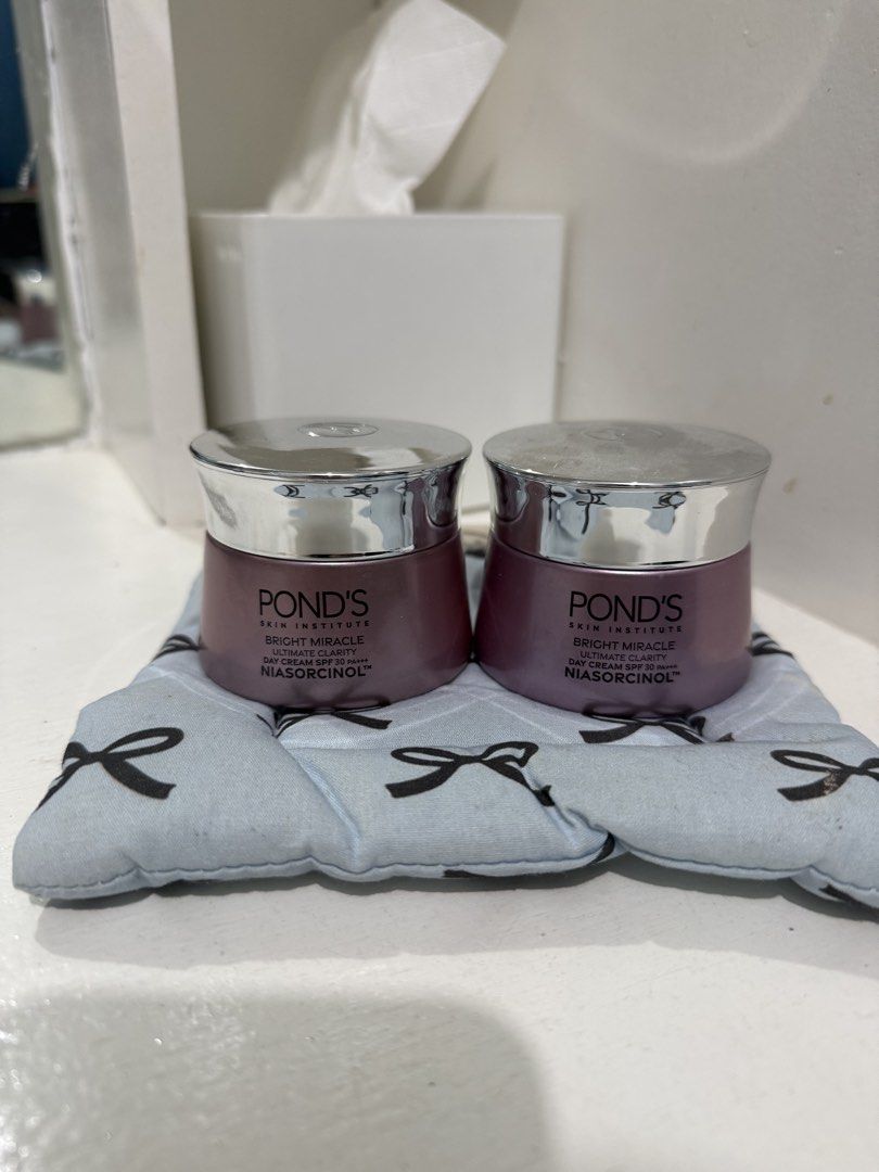 Ponds Niasorcinol Day Cream (Category: Face Care) located in Bulacan. Submitted by annesandiego (Listing ID 1435157285, Image 1). Description: rfs: not using anymore 300 for 2 pcs.
