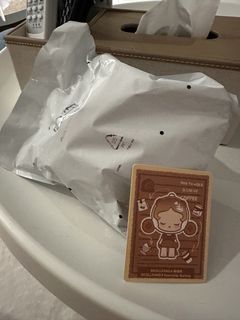 （分類：）位於 。 由 brianchow010 提交（商品編號 1435021187，圖片 1）。簡介： 。