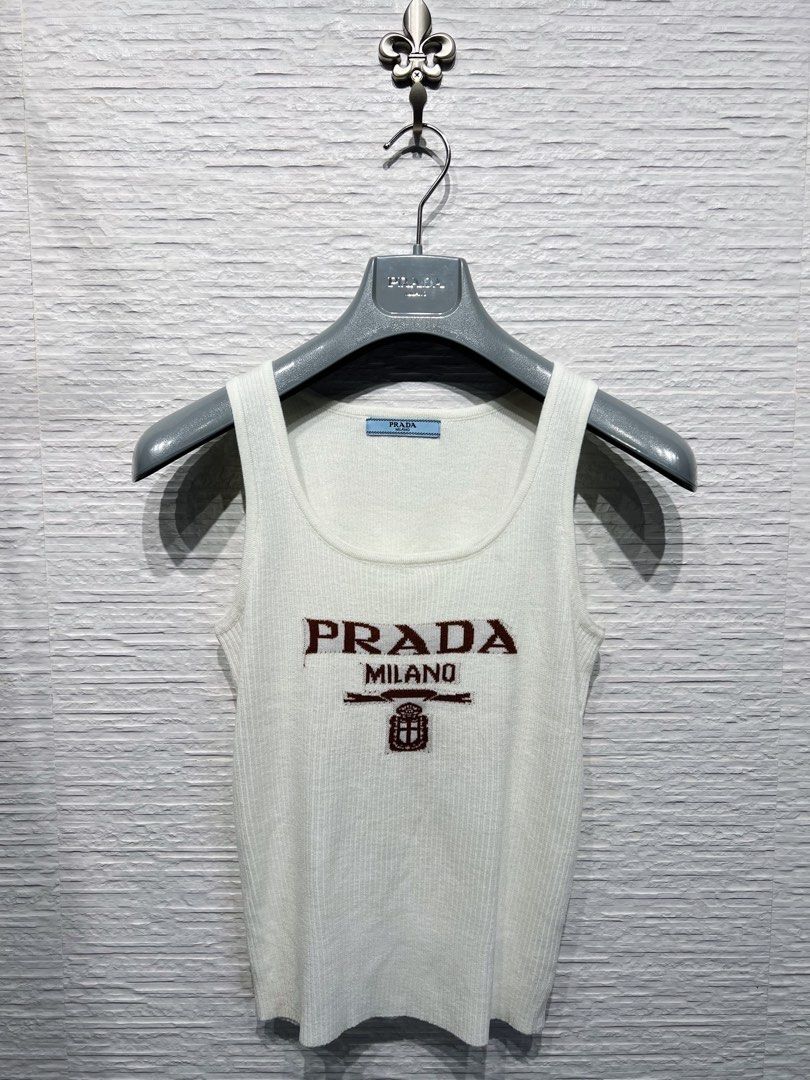 ⚜️Prada knit top (Category: Luxury Apparel) located in Makati City. Submitted by 90sangel (Listing ID 1435158608, Image 3). Description: •Item: Prada knitwear top •Size: S-L frame •Condition: As New!.