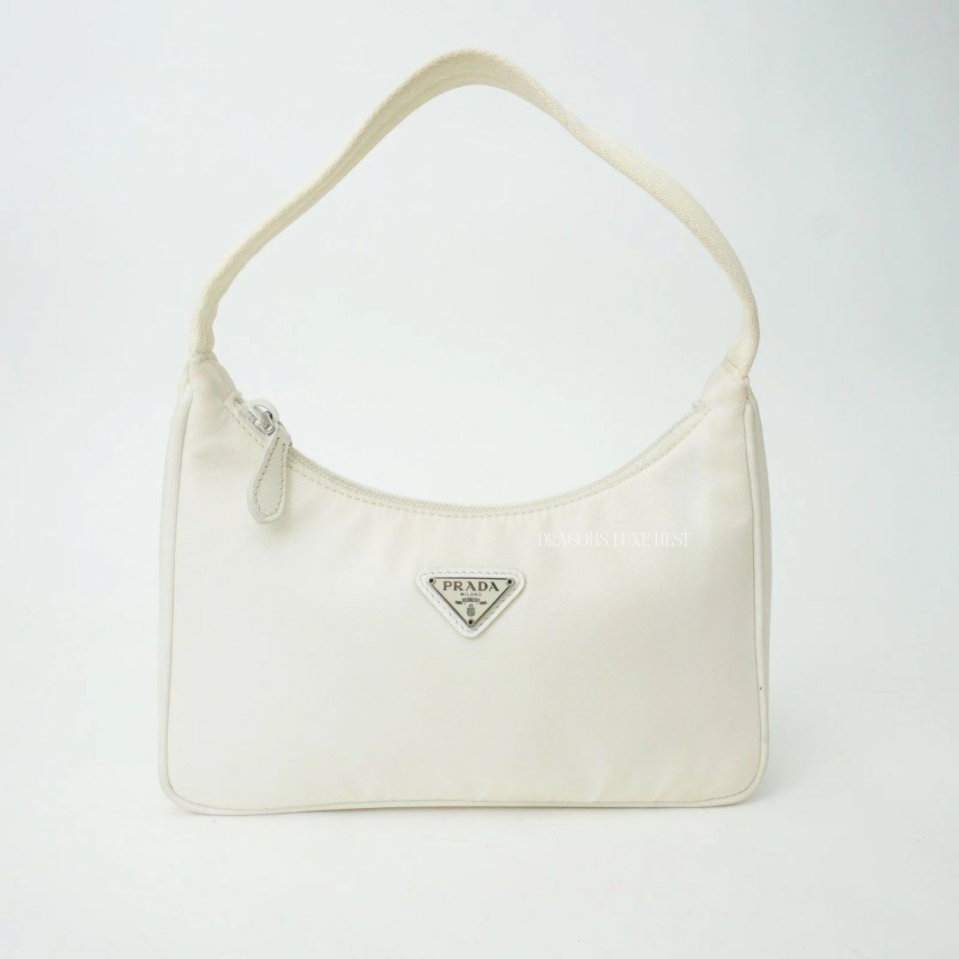 Prada Re-Edition 2000 Nylon Bag (Category: Luxury Bags & Wallets) located in Taguig. Submitted by dluxenest (Listing ID 1435032531, Image 2). Description: Last price posted Inclusion: guarantee card, care card You may follow us on IG : dluxenest FB : Dragons Luxe Nest.