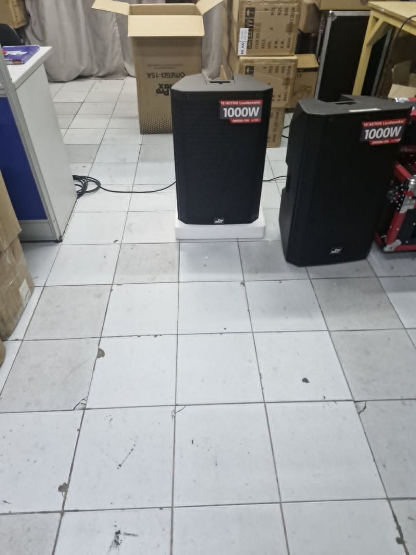 Pro Stax Omega-15A 1000W Active Loudspeaker (Category: Soundbars, Speakers & Amplifiers) located in Manila. Submitted by welltimedcollective (Listing ID 1435090557, Image 2). Description: - Pro Stax Omega-15A Active Loudspeaker - 15" Speaker - 1000W Power - Built-in DSP Processor - Bluetooth Connectivity - XLR Input and Output - Volume Controls - Sleek Black Design COD available metro manila Check out our page at fb.com/limitlessaudioandlights.