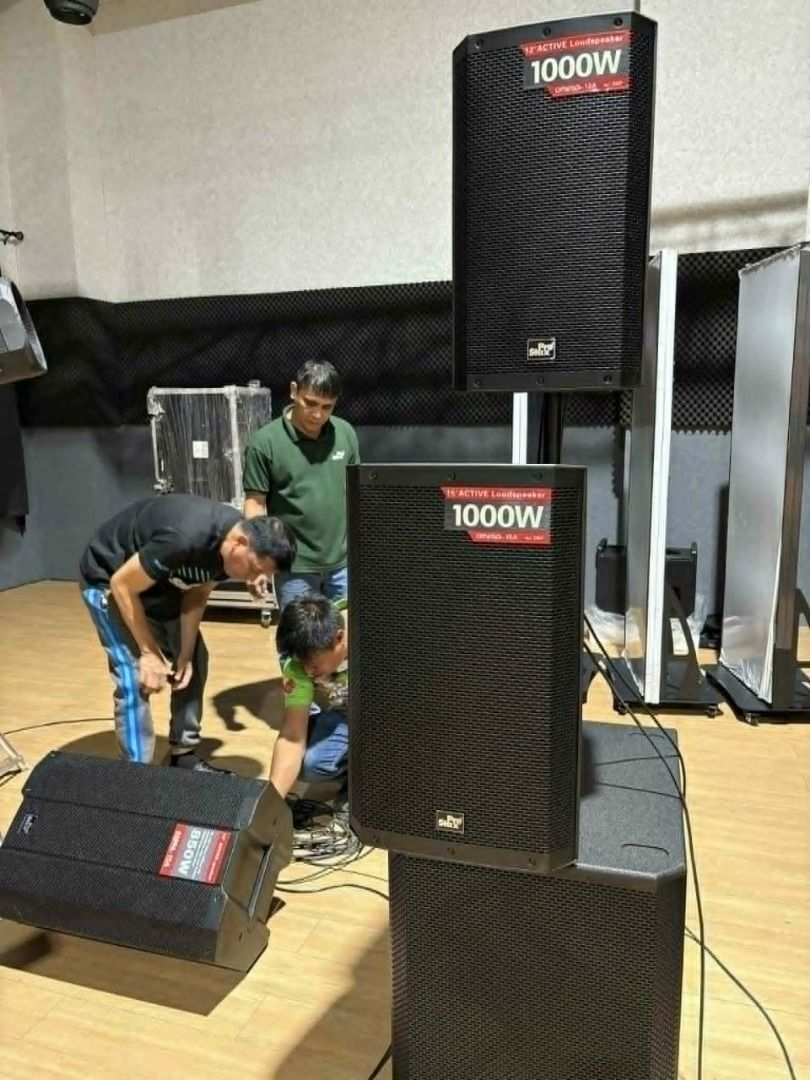 Pro Stax Omega-15A 1000W Active Loudspeaker (Category: Soundbars, Speakers & Amplifiers) located in Manila. Submitted by welltimedcollective (Listing ID 1435090557, Image 3). Description: - Pro Stax Omega-15A Active Loudspeaker - 15" Speaker - 1000W Power - Built-in DSP Processor - Bluetooth Connectivity - XLR Input and Output - Volume Controls - Sleek Black Design COD available metro manila Check out our page at fb.com/limitlessaudioandlights.