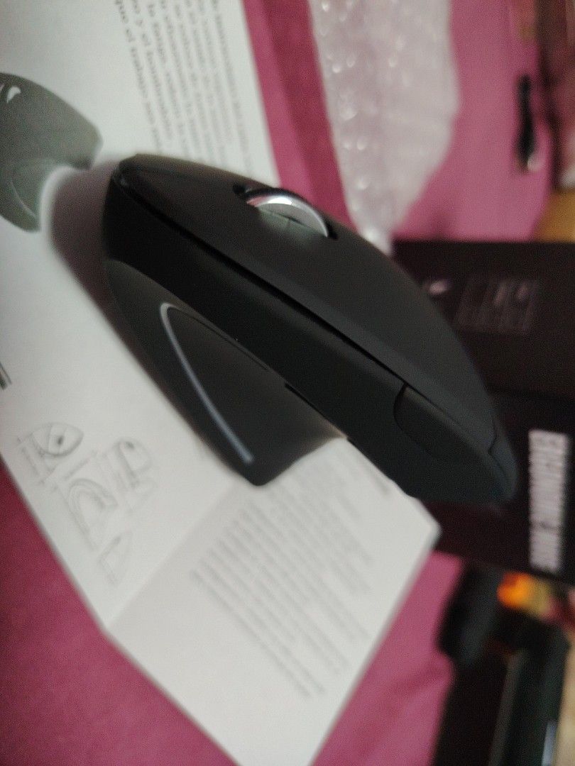 Rechargeable Ergonomic Mouse - Brand New440457814334525442