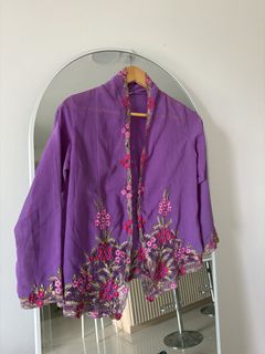 (Category: ) located in . Submitted by bloomandbasics (Listing ID 1435116768, Image 1). Description: .