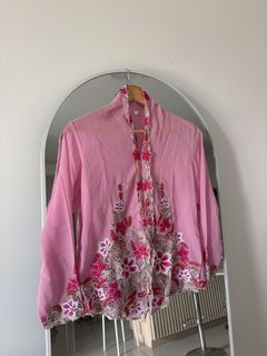 (Category: ) located in . Submitted by bloomandbasics (Listing ID 1435115415, Image 1). Description: .