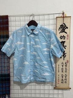 (Category: ) located in . Submitted by bundlesingapore (Listing ID 1435157390, Image 1). Description: .