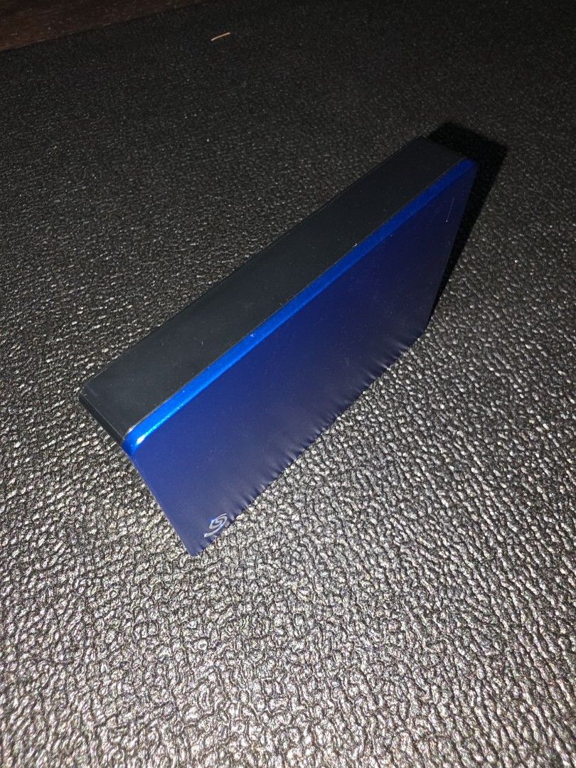 Seagate 5TB external hard drive HDD440105352236912643