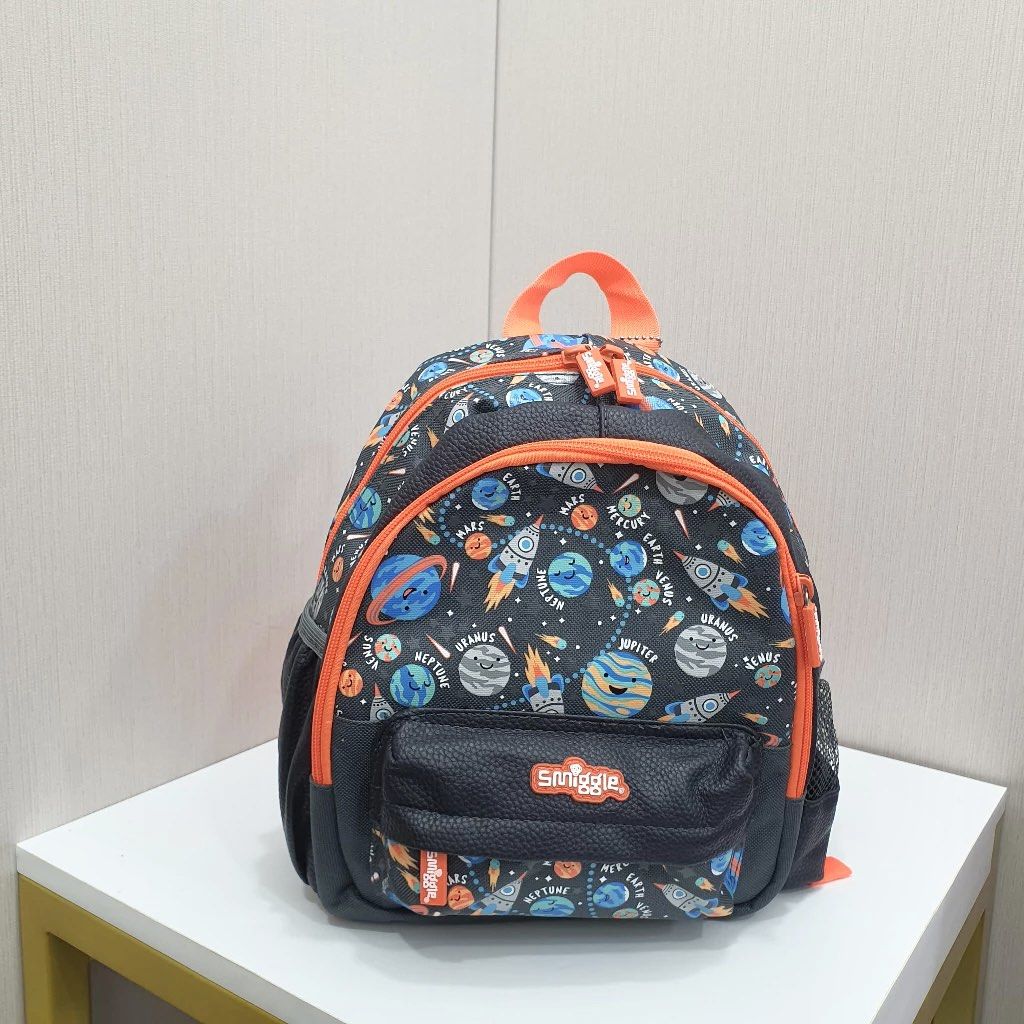 Smiggle Teeny Tiny Backpack (Category: Diaper Bags & Wetbags) located in Bulacan. Submitted by mykakarizza (Listing ID 1435149225, Image 2). Description: .