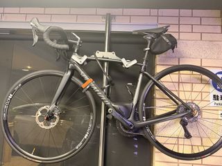 （分類：）位於 。 由 acolo7 提交（商品編號 1435030756，圖片 1）。簡介： 。