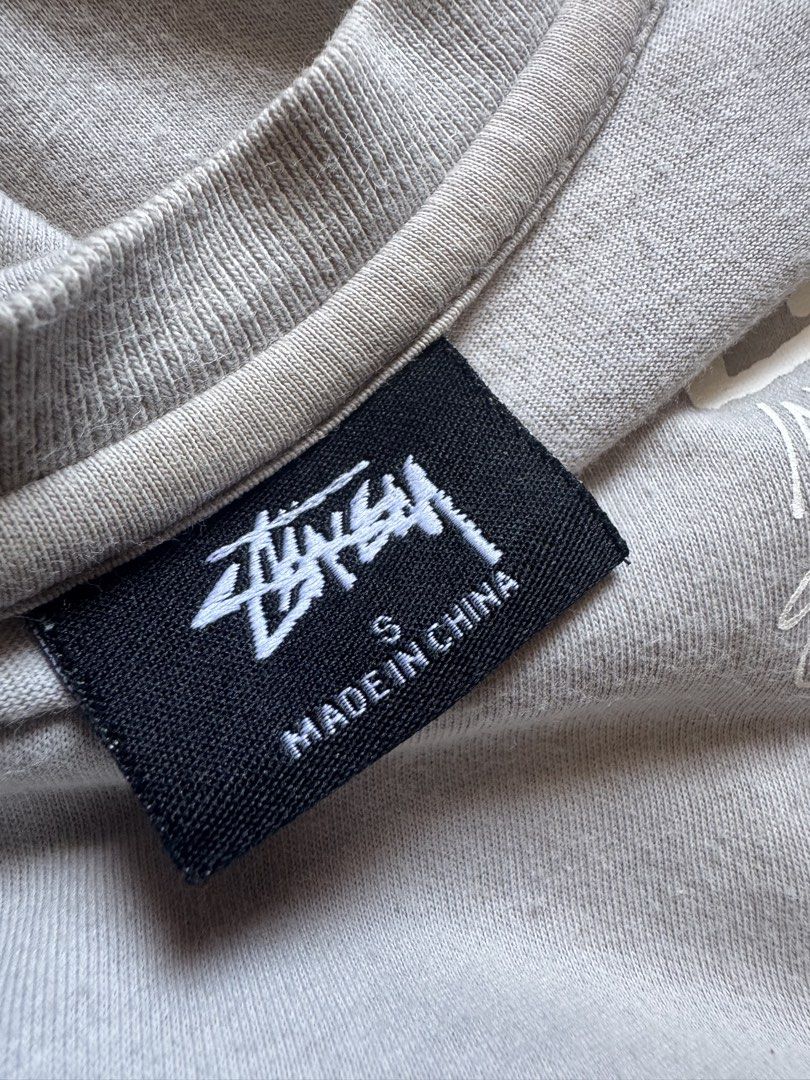 Stussy (Category: Tshirts & Polo Shirts ) located in Kabankalan. Submitted by secondhandgems2 (Listing ID 1435017474, Image 3). Description: Size Small on tag (23W 28L) Excellent Condition .