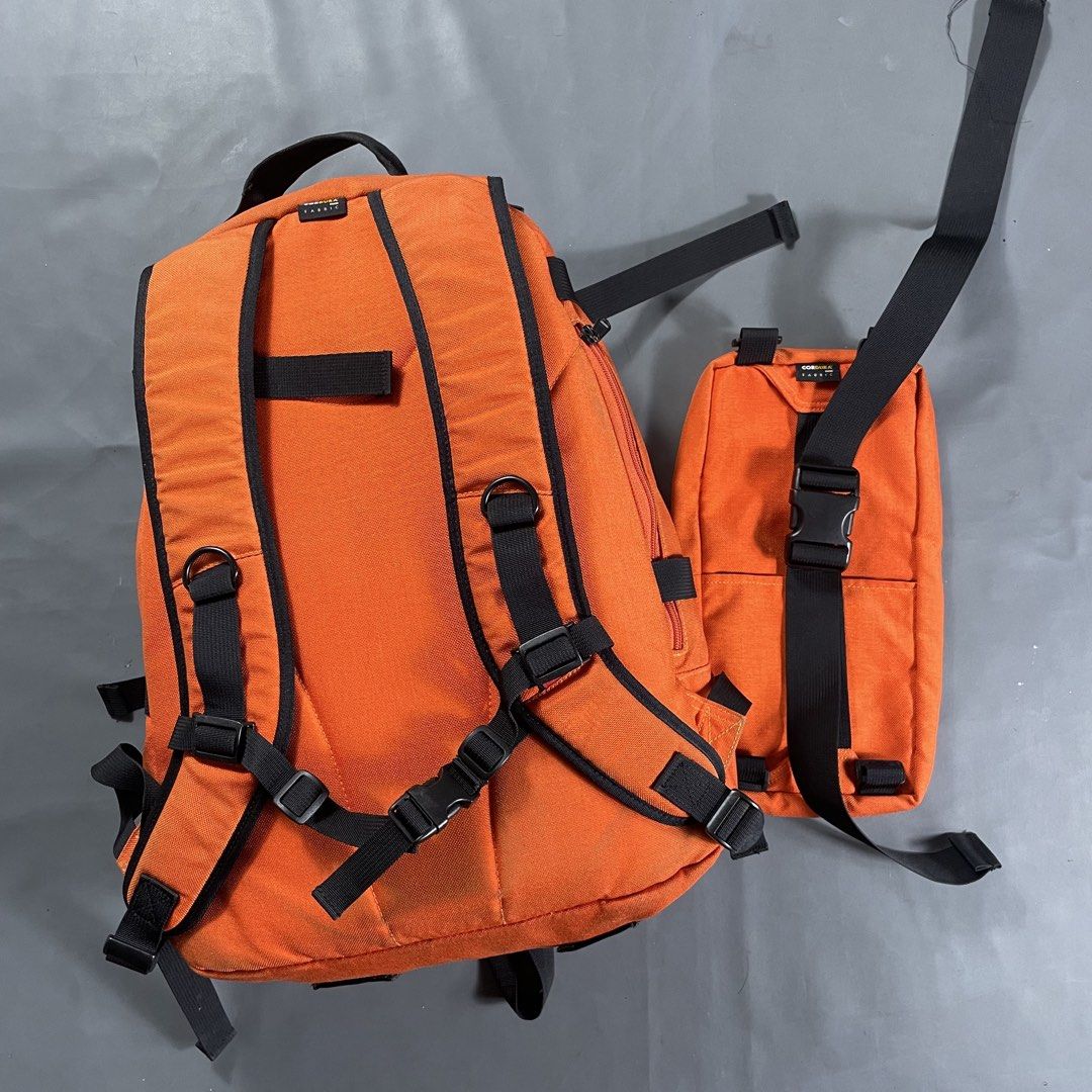 SUPREME OMEGA 32 BACKPACK F/W12 (Category: Backpacks) located in Manila. Submitted by revise.ph_ (Listing ID 1435158211, Image 3). Description: SUPREME OMEGA 32 BACKPACK F/W12 Made in CHINA Dimension Length\Height:19.5 Width: 14 Side Width:7.2 Issue:DIRT Price:7,000 Free Shipping Via Jnt.