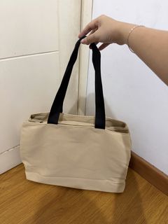 (Kategori: ) berada di . Dikirim oleh annswardrobe (ID iklan 1435112182, Gambar 1). Deskripsi: .