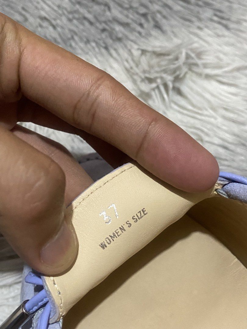 Tod's Suede Loafers - Size 37 (Category: Loafers) located in Tarlac. Submitted by cheap.fleaaa (Listing ID 1435024546, Image 2). Description: Tods✨ Size 37 Need clean only 550 + ship Any courier Tarlac based📍.