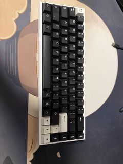 (Category: ) located in . Submitted by yhhhht (Listing ID 1435165916, Image 1). Description: .