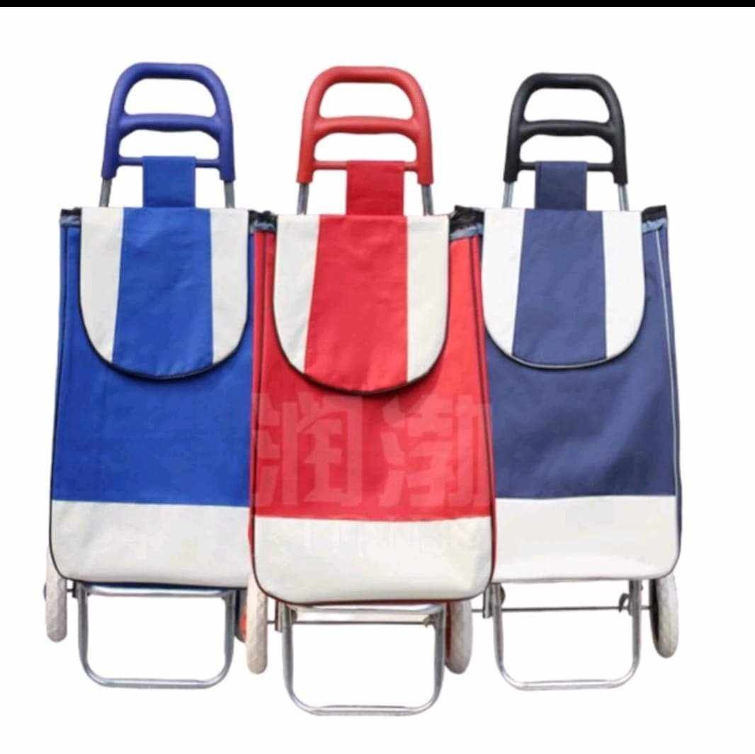 trolley bag (Category: Storage Boxes & Baskets) located in Manila. Submitted by nixdcruz (Listing ID 1435018242, Image 3). Description: trolley bag.