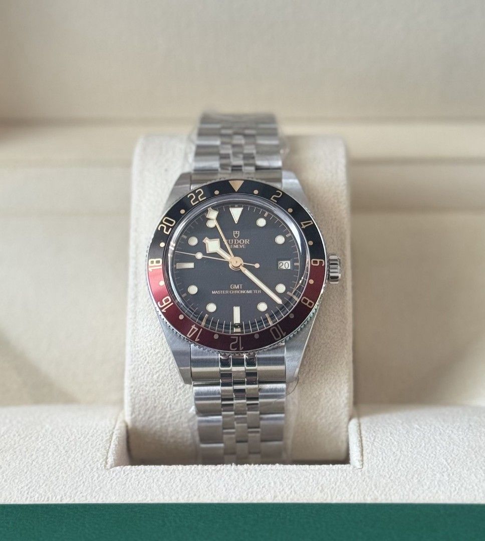 Tudor Black Bay 58 "Coke" new release (Category: Luxury Watches) located in Manila. Submitted by trustedwatchguyph (Listing ID 1435131286, Image 1). Description: 310k only Newly released Tudor Black Bay 58 coke on jubilee 2026 brand new full set pm for inquiries.