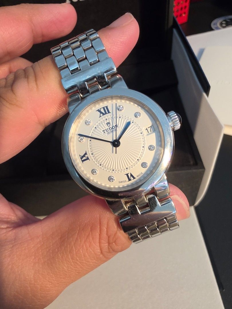 Tudor Clair de Rose 34mm M35800-0004 (Category: Watches) located in Singapore. Submitted by atherious (Listing ID 1435062822, Image 1). Description: Tudor Clair de Rose watch with Diamond Hour markers. 34mm, M35800-0004 RRP as of April 2026: S$5,320 watch is dated May 2021, with full box set and papers..