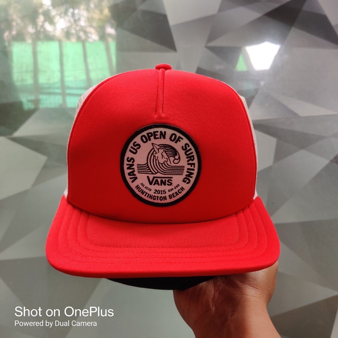 Vans US Open of Surfing Cap (Category: Caps & Hats) located in Itogon. Submitted by garage_mixdeclutter (Listing ID 1435147766, Image 1). Description: - Red front panel with "Open of Surfing" Vans logo - White mesh side - Red brim - Adjustable strap for a comfortable fit - very good use condition - price is negotiable..