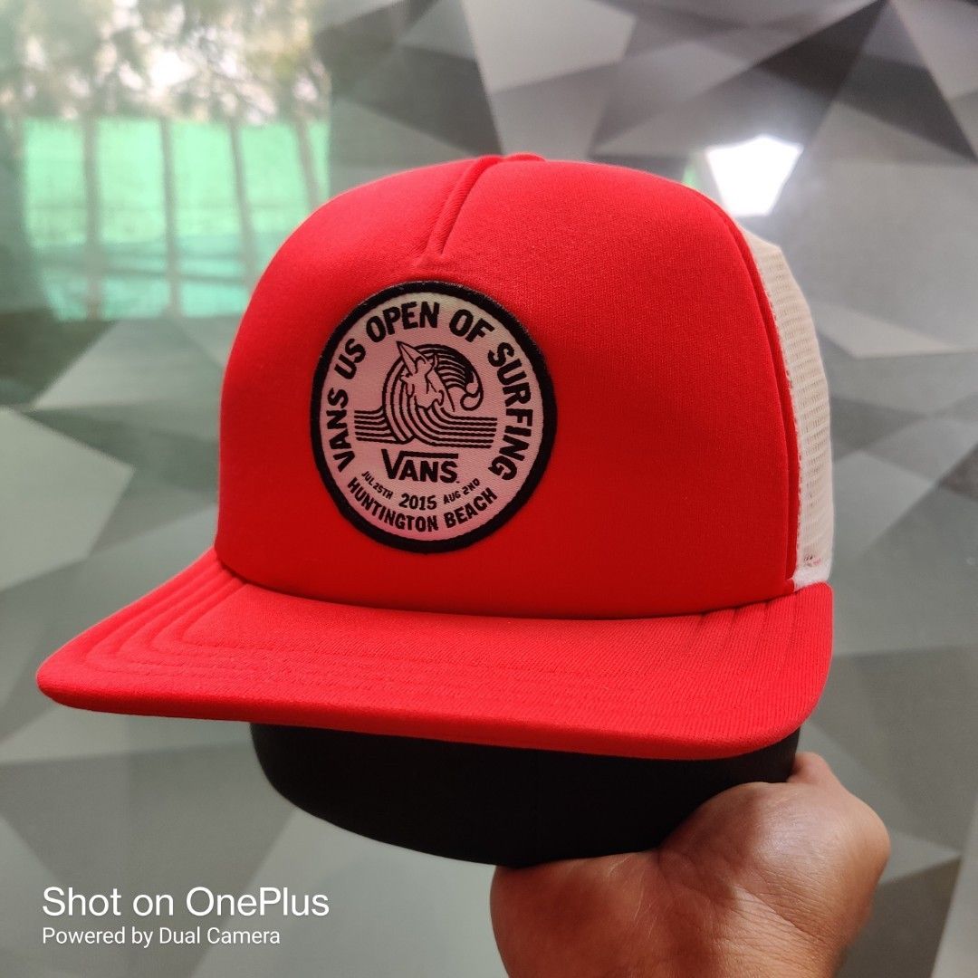 Vans US Open of Surfing Cap (Category: Caps & Hats) located in Itogon. Submitted by garage_mixdeclutter (Listing ID 1435147766, Image 2). Description: - Red front panel with "Open of Surfing" Vans logo - White mesh side - Red brim - Adjustable strap for a comfortable fit - very good use condition - price is negotiable..